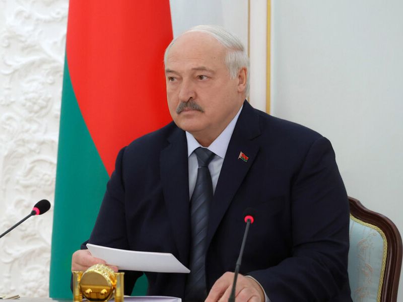Лукашенко поддерживает проект высокоскоростной магистрали Москва — Минск