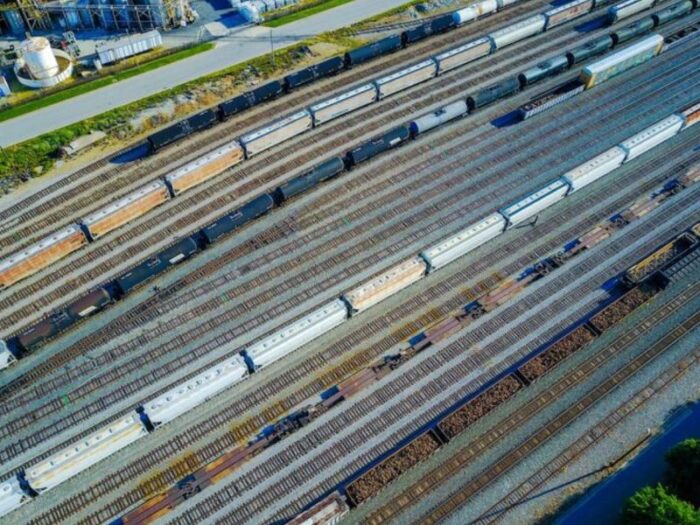Минпромторг рассматривает утильсбор для железнодорожной техники